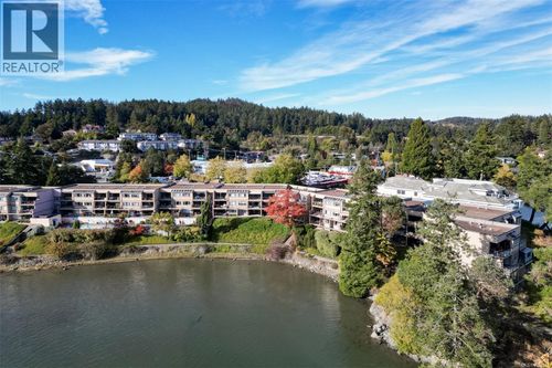 318-485 Island Highway, Victoria, BC, V9B5H7 | Card Image