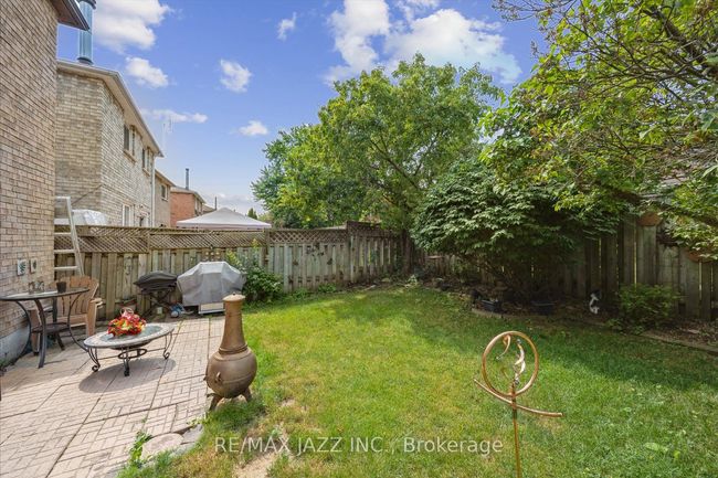 24 Large Cres, House other with 3 bedrooms, 3 bathrooms and 1 parking in Ajax ON | Image 25
