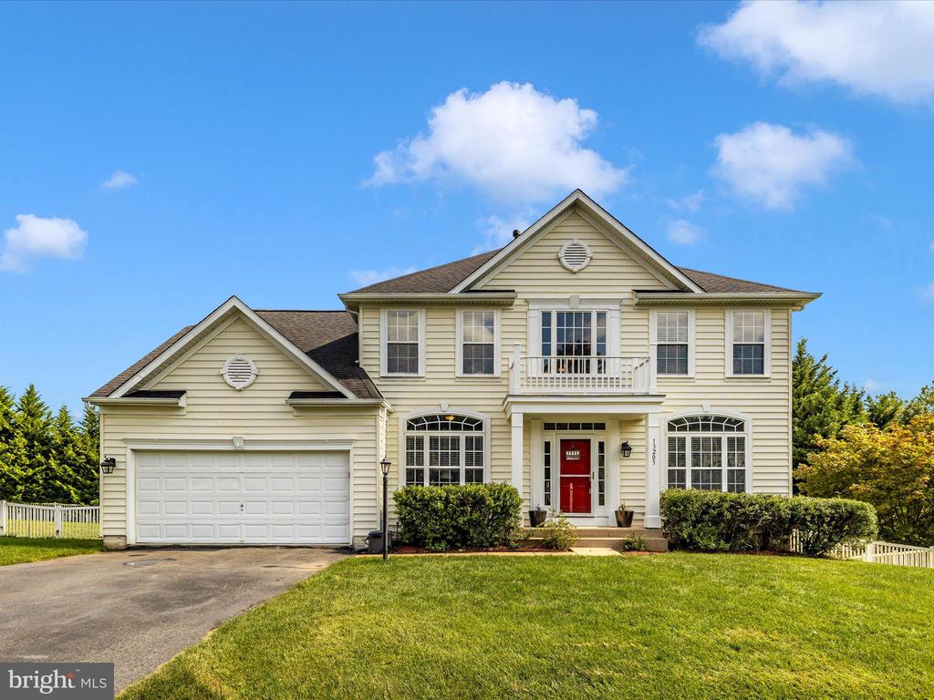Manor Dr, Mount Airy, MD 21771