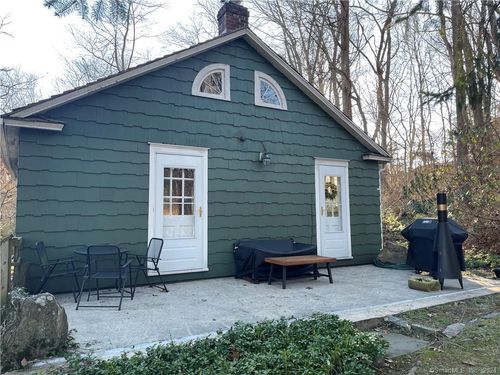 87B Red Coat Rd, Westport, CT, 06880 | Card Image
