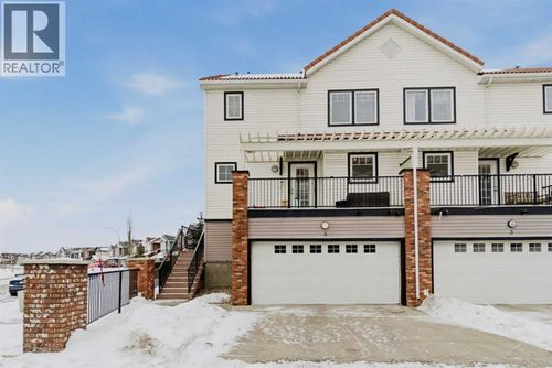 3 Royal Oak Plaza Nw, Calgary, AB, T3G0B3 | Card Image