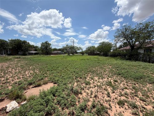 1802 Merchant St, Abilene, TX, 79603-3639 | Card Image