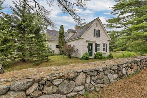205 Wentworth Rd, Brookfield, NH, 03872-7104 | Card Image