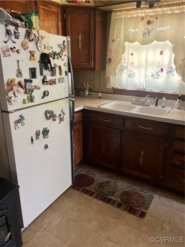 19323 Gray Rd, House other with 3 bedrooms, 1 bathrooms and null parking in Yale VA | Image 4