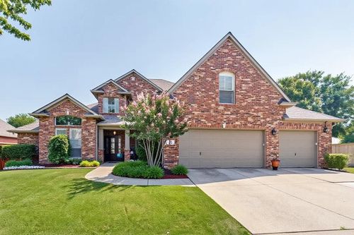8105 Purple Martin Way, Mckinney, TX, 75072-5993 | Card Image