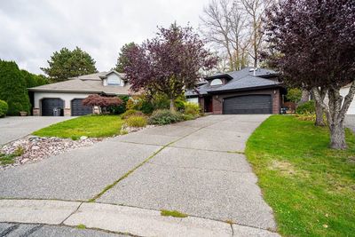 12356 56 Ave, House other with 3 bedrooms, 2 bathrooms and 6 parking in Surrey BC | Image 3