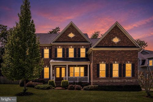 100 Castle Oak Ct, CLARKSBURG, MD, 20871-5354 | Card Image