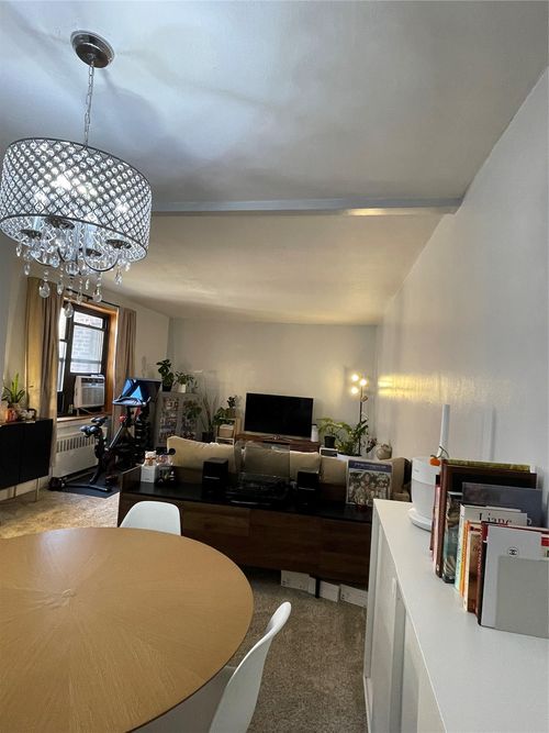 apt-406-32 91st St, East Elmhurst, NY, 11369-2343 | Card Image