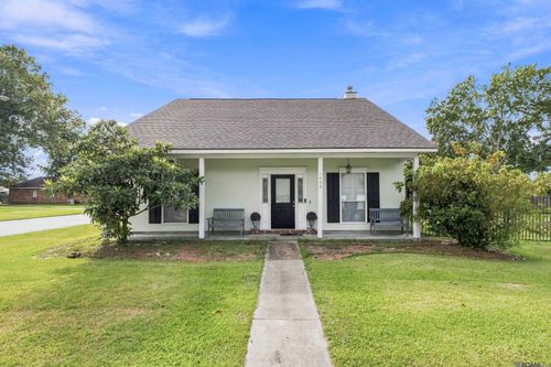 14303 Parkview Dr, Prairieville, LA, 70769-4432 | Card Image