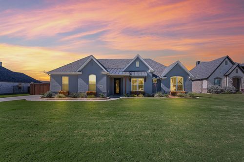 9105 Hidden Pond St, Justin, TX, 76247-1796 | Card Image