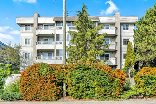 203-940 Inverness Rd, Saanich, BC, V8X2R9 | Card Image