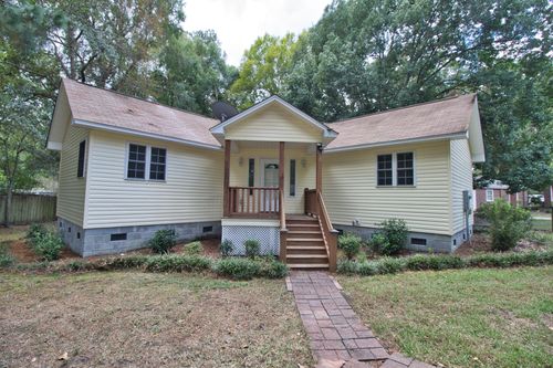 410 W 1st N Street, Summerville, SC, 29483 | Card Image
