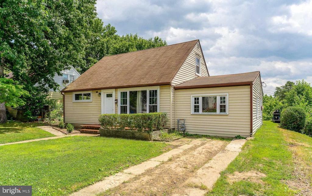 Residential in GLEN BURNIE
