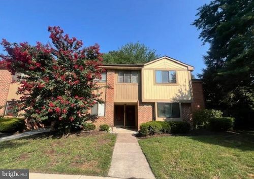 106 Cypress Point Cir, MOUNT LAUREL, NJ, 08054-2738 | Card Image
