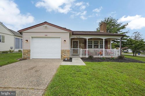 38 Gramercy Pl, Southampton, NJ, 08088-1248 | Card Image