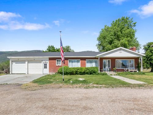 16 S 200 W, Fountain Green, UT, 84632-7738 | Card Image