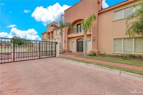 205 Robin Ave, McAllen, TX, 78504-2270 | Card Image