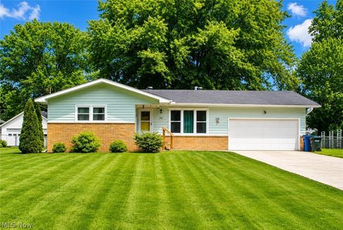 210 Oakdale Dr, South Amherst, OH, 44001-2846 | Card Image