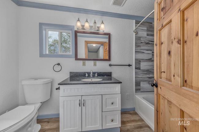 2445 Orchard Rd, House other with 4 bedrooms, 3 bathrooms and 4 parking in Council ID | Image 27