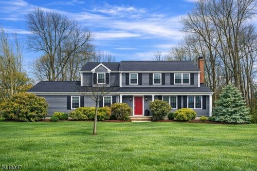 115 Berkeley Cir, Basking Ridge, NJ, 07920-2009 | Card Image