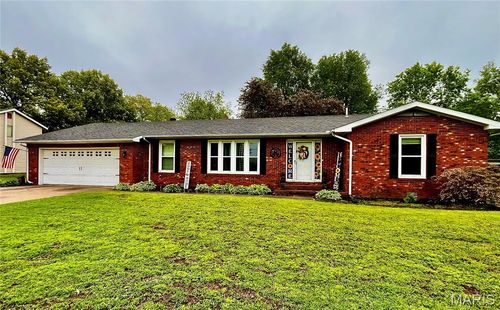 611 E Cedar St, Bertrand, MO, 63823-9771 | Card Image