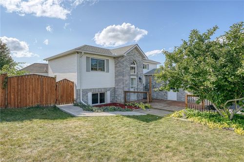 50 Pebble Beach Crt, Woodstock, ON, N4S8X2 | Card Image