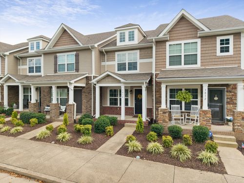 3814 Hoggett Ford Rd, Hermitage, TN, 37076-3595 | Card Image