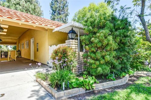 p-841 Ronda Sevilla, Laguna Woods, CA, 92637-4747 | Card Image