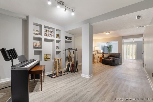7463 Saddlebrook Ct, Home with 4 bedrooms, 3 bathrooms and null parking in Greenville IN | Image 29
