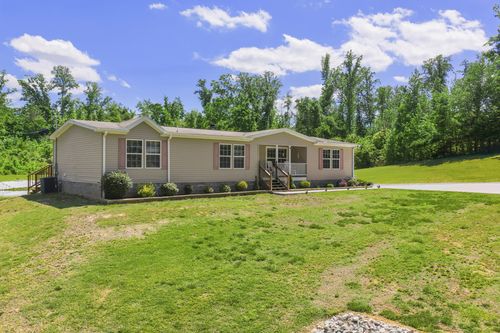 3164 Bunches Chapel Rd, Parsons, TN, 38363-3831 | Card Image