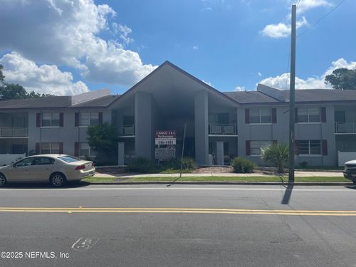56-2441 Spring Park Rd, Jacksonville, FL, 32207-3659 | Card Image