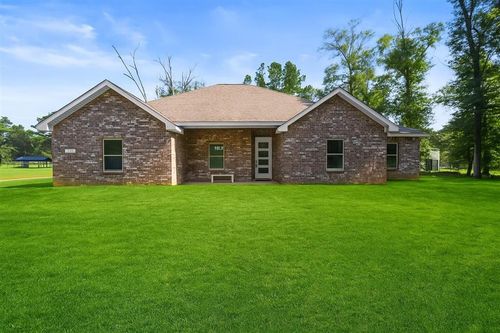 1611 Hickman Rd, DeRidder, LA, 70634-5820 | Card Image