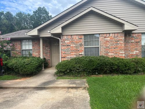 5104 Galloping Way, Texarkana, TX, 75503-0104 | Card Image