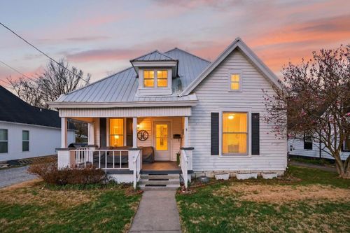 225 N Main St, Lawrenceburg, KY, 40342-1015 | Card Image