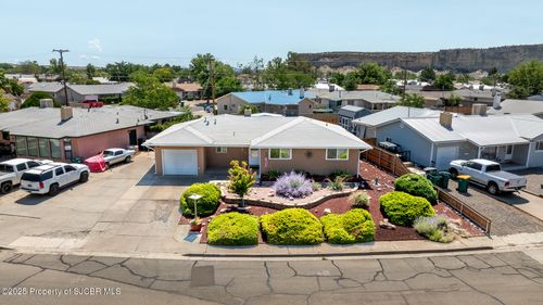 1204 Camina Contenta, Farmington, NM, 87401-8002 | Card Image