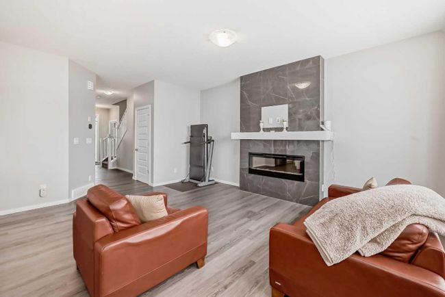 154 Yorkstone Way, Home with 4 bedrooms, 3 bathrooms and 2 parking in Calgary AB | Image 5