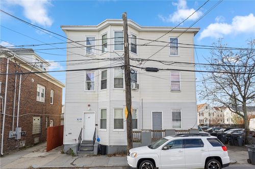 62 Russo St, Providence, RI, 02904-1281 | Card Image