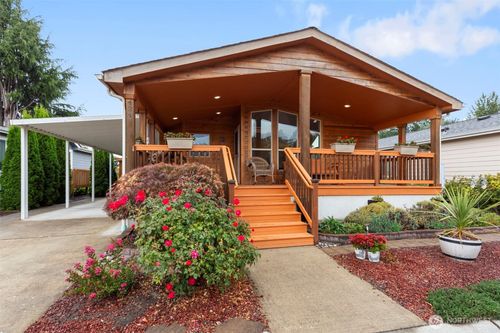 unit-424-3611 I St Ne, Auburn, WA, 98002-1829 | Card Image