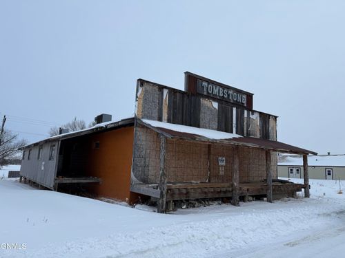 300 S Main St, Stanley, ND, 58784-4004 | Card Image