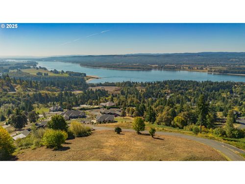 156 Wilson Ridge Rd, Kalama, WA, 98625-4802 | Card Image
