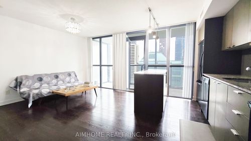 1510-110 Charles St E, Toronto, ON, M4Y1T5 | Card Image