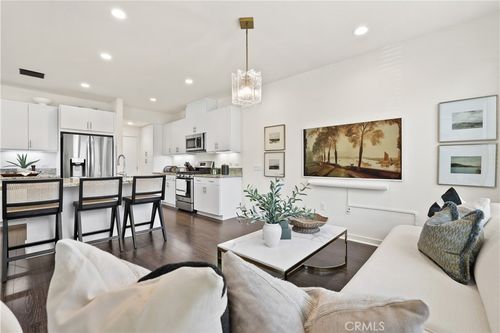 12 Prominence, Lake Forest, CA, 92630-1454 | Card Image
