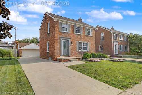 13252 Chestnut St, Southgate, MI, 48195-1257 | Card Image