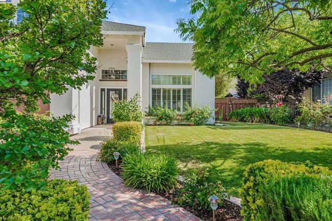 1189 Riesling Cir, House other with 4 bedrooms, 3 bathrooms and 3 parking in Livermore CA | Image 5