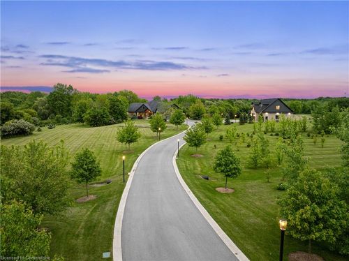 5368 Twenty Mile Rd, St Anns, ON, L0R1Y0 | Card Image