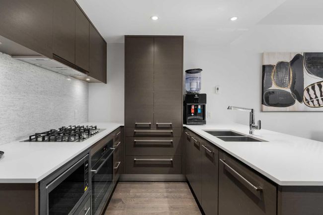 106 - 1025 5 Ave Sw, Condo with 2 bedrooms, 3 bathrooms and 2 parking in Calgary AB | Image 7