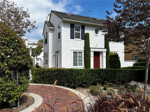 3 Ferrensby Way, Ladera Ranch, CA, 92694-1228 | Card Image