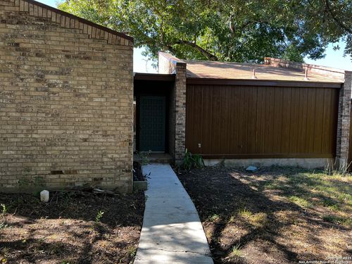 12106 Sailing Away St, Live Oak, TX, 78233-4230 | Card Image