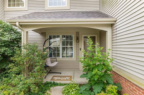 3975 Turnberry Way, Beavercreek, OH, 45430-1574 | Card Image
