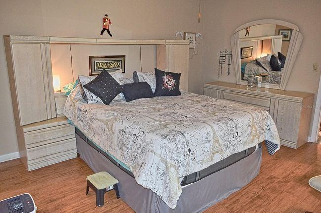 2725 14 Th Ct, Townhouse with 2 bedrooms, 3 bathrooms and null parking in PALM HARBOR FL | Image 19